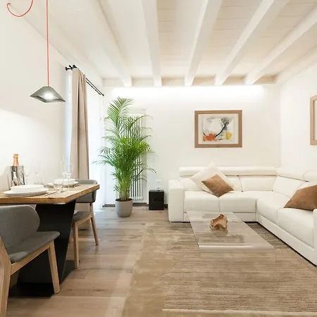 Verona Suites Apartment