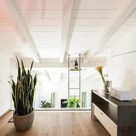 Apartment Verona Suites *