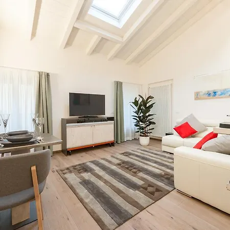 Apartment Verona Suites